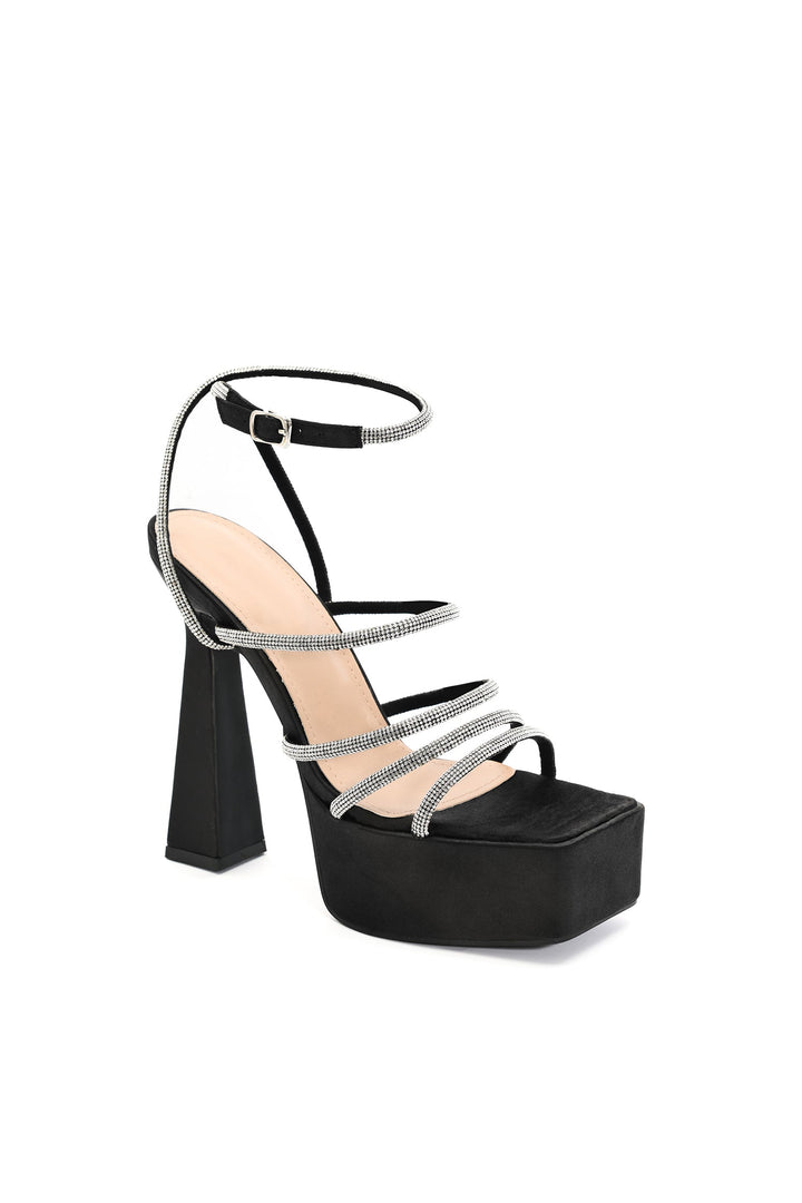 Fesila Diamante Strappy Platform Pumps